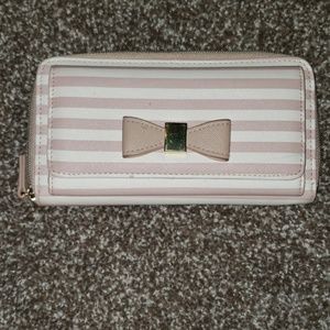 Bow-front Strawberry & Cream Striped Wallet